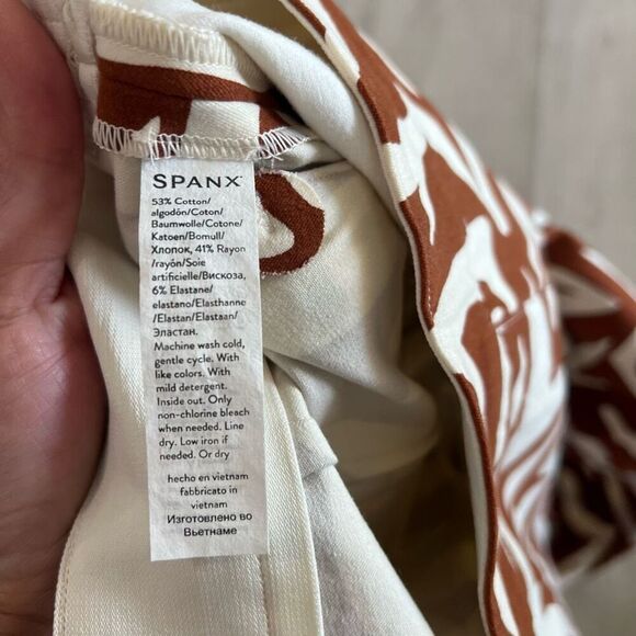 SPANX - On-the-Go Printed Ankle Slim Straight Pant size S - Picture 8 of 12